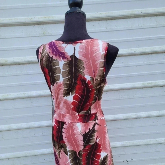 NWT IRIS Feather Print Sleveless MAXI DRESS Two SLITs Jersey Stretch sz M - Picture 3 of 14